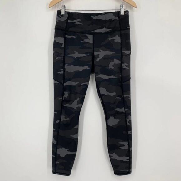 Athleta Camo Contender 7/8 Camouflage Leggings Black/Gray Large - Picture 5 of 12